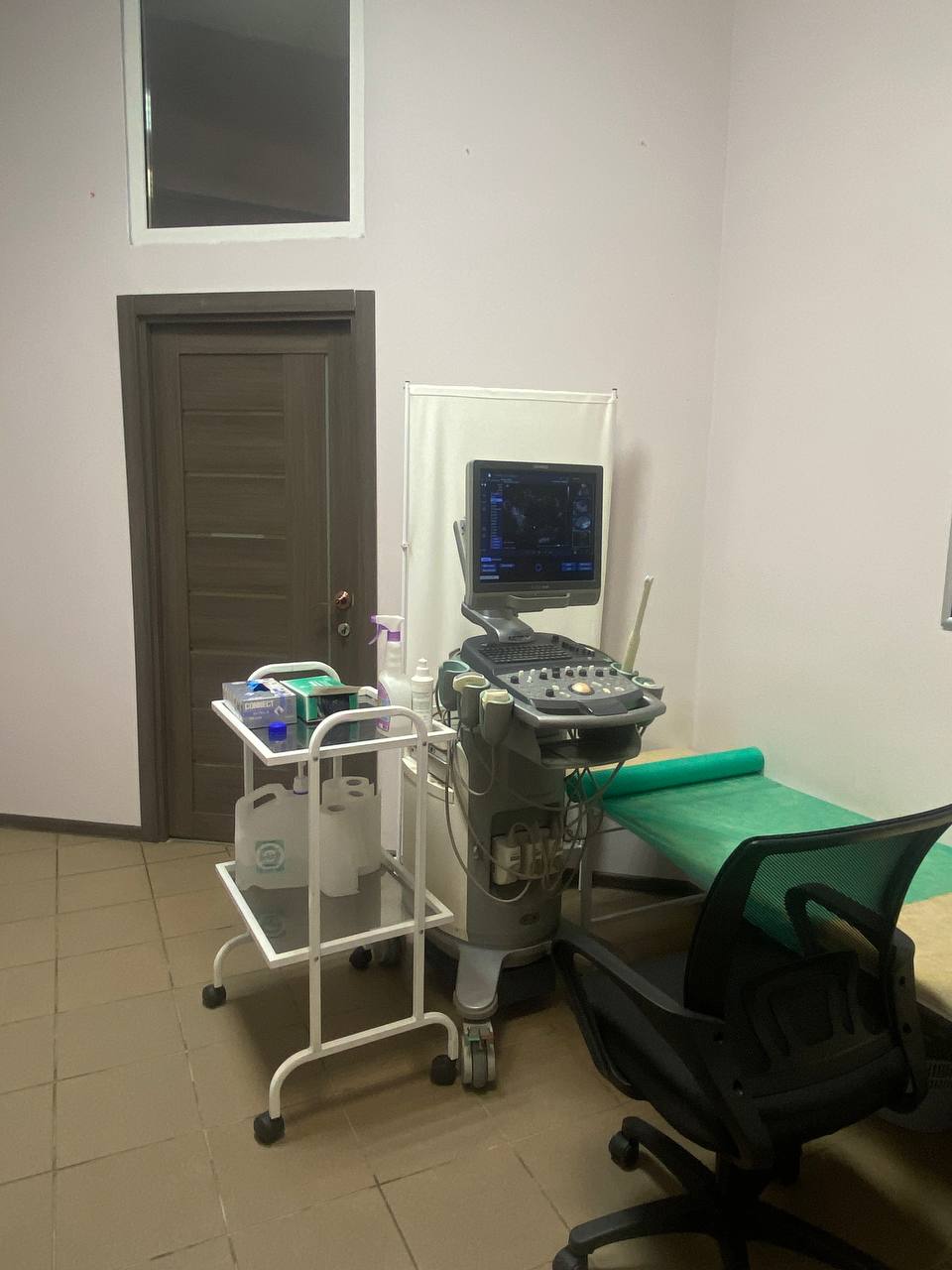 Кабинет УЗИ: аппарат и рабочая зона